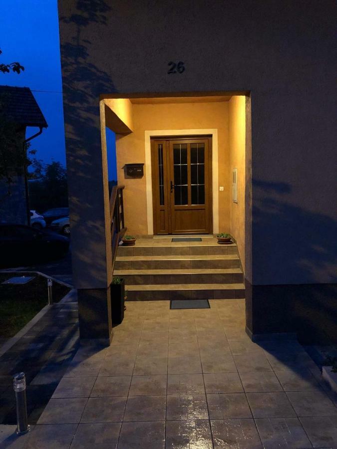 Apartment Majetic Gornji Vaganac Экстерьер фото